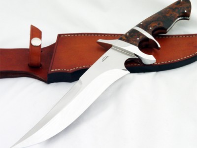 Schuyler Lovestrand fixed custom knife