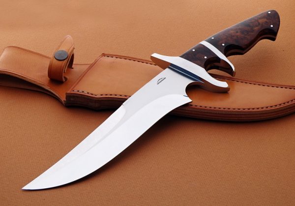 Schuyler Lovestrand sub-hilt fighter fixed custom knife