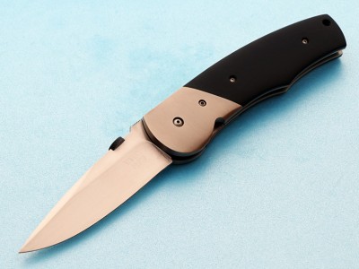 Jim Minnick prototype folder folding custom knives