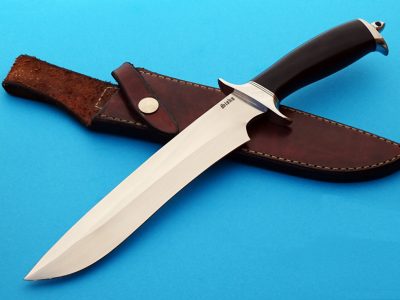 Jim Siska M16 fighter Robertson's Custom Cutlery fixed custom knife