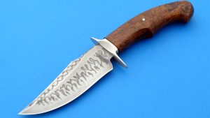 Hafinec custom forged double hamon hunter Slovakia knifemaker
