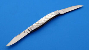 Bailey Bradshaw 2 Blade Pearl Muskrat Slip Joint Folding Knife