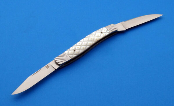 Bailey Bradshaw 2 Blade Pearl Muskrat Slip Joint Folding Knife