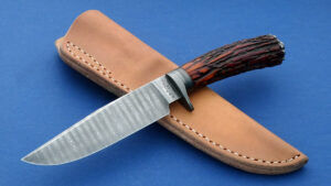 Russ Andrews Forged Ladder Damascus Hunting Knife ABS Master Smith Amber Stag Sheath