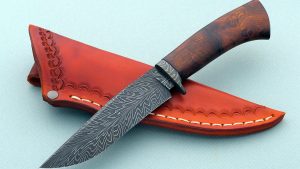 Dan Lewis Custom Feather Pattern Forged Damascus hunting knife Great hunter value!