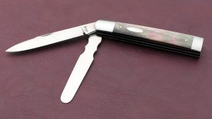 Eugene Shadley Custom made 2 blade Doctors Slip Joint Folder Black Lip Pearl handle shield bolsters folding knife